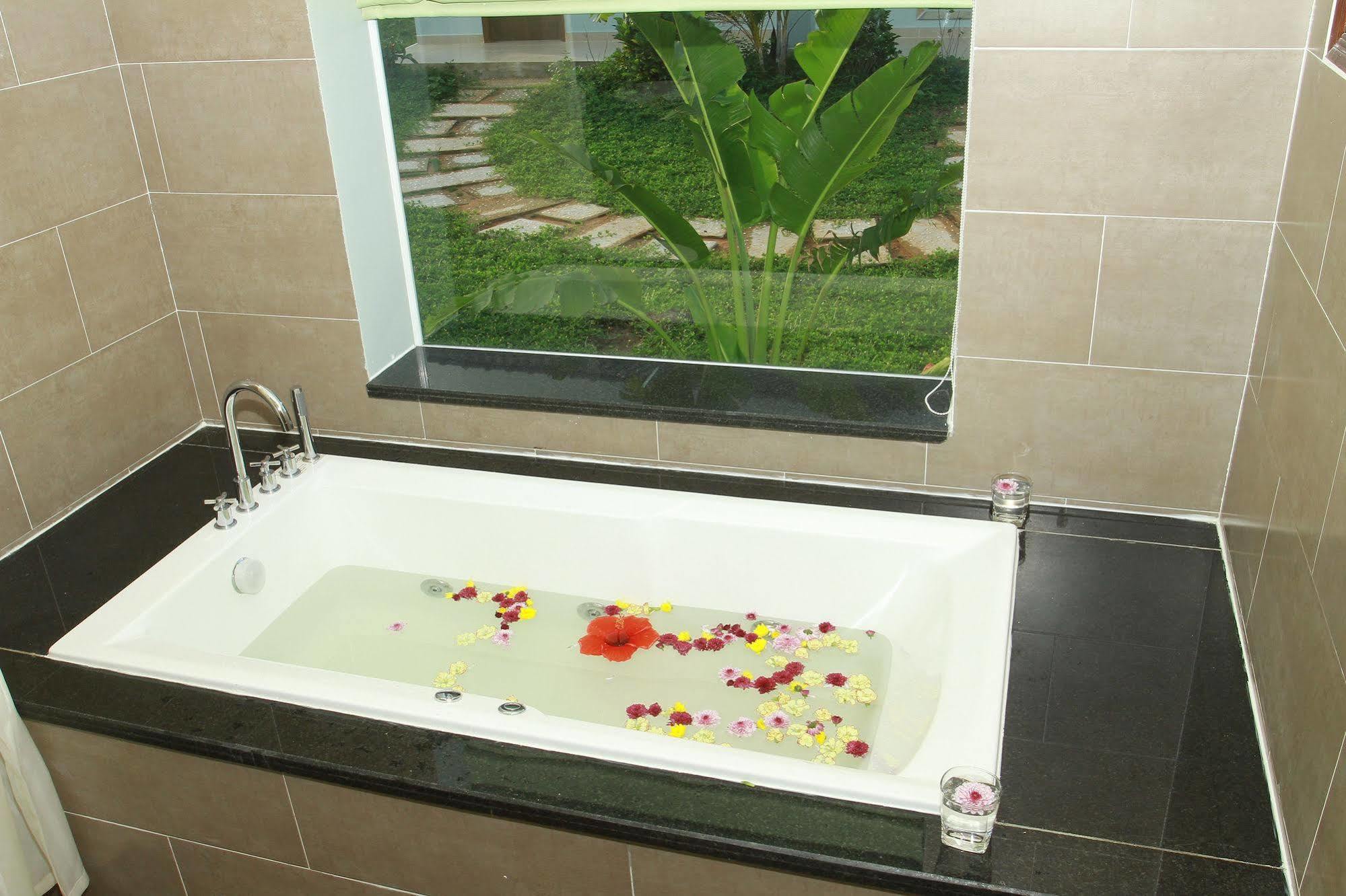 דואונג דונג Resort Montana מראה חיצוני תמונה